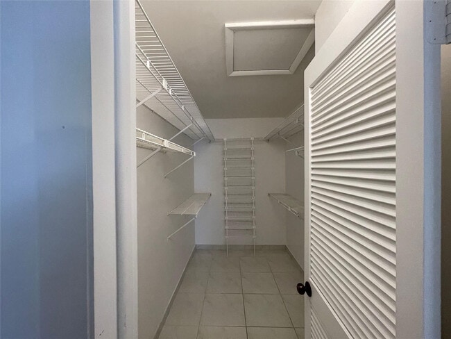 Building Photo - 4155 NW 90th Ave