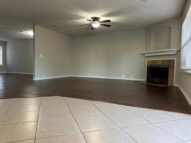 Building Photo - 2404 Texoma Dr