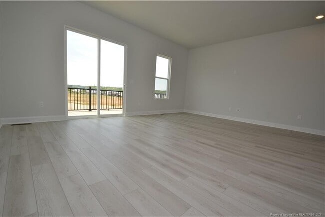 Building Photo - 1509 Village Hall Ln