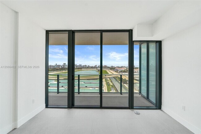 Building Photo - 1170 E Hallandale Beach Blvd