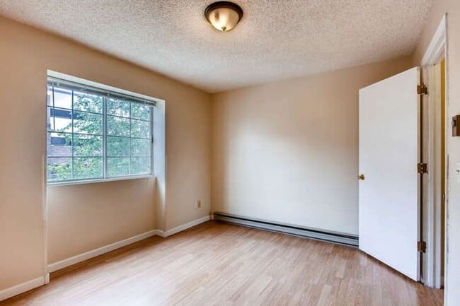 Building Photo - 720 City Park Ave