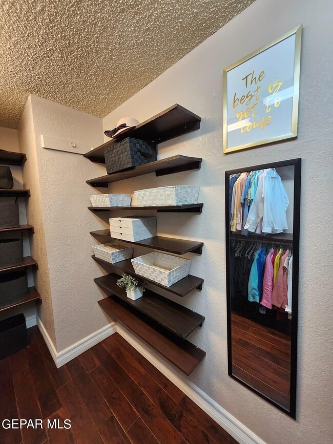 Building Photo - 6613 Imperial Ridge Dr