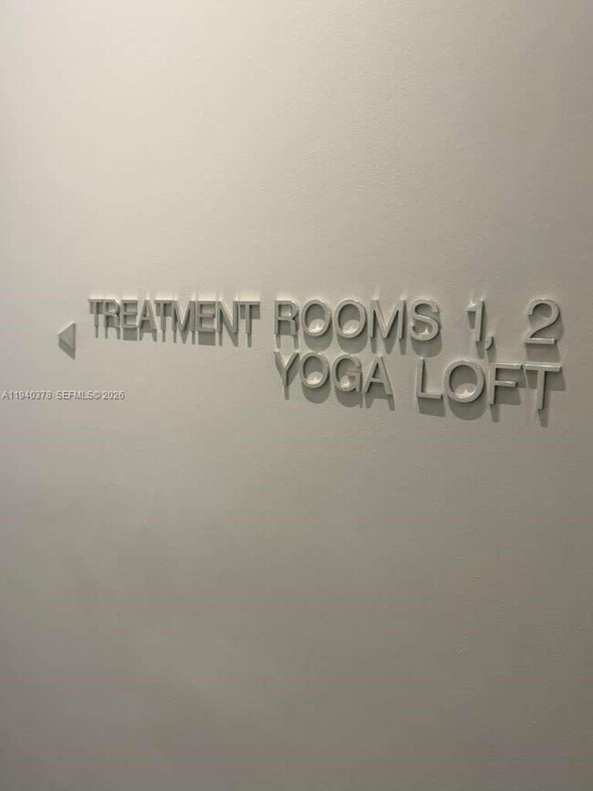 Building Photo - 1600 NE 1st Ave