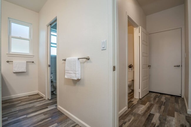 Building Photo - Beautiful Designed Spacious 3 bed/2.5 Bath Home at Kehalani with Ocean Views!