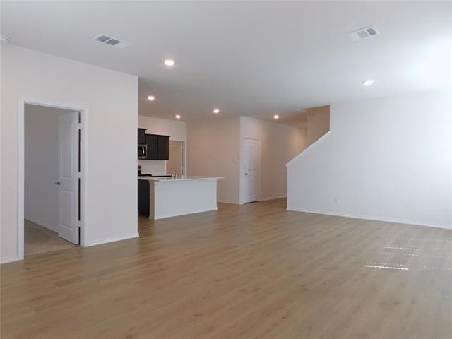 Building Photo - 1311 Gdn Grv Dr