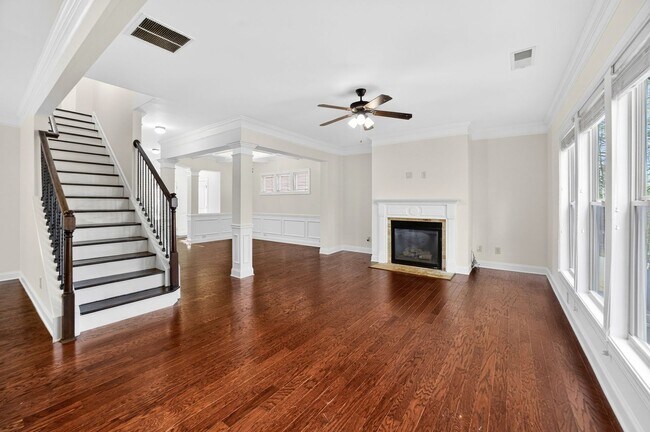 Building Photo - Newly renovated 5-bedroom house in NORTH GWINNETT cluster in Suwanee