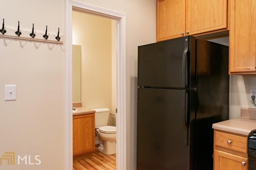 Building Photo - 4680 Liberty Square Dr