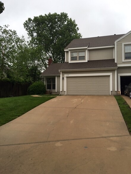 Building Photo - 11544 Bluejacket Street