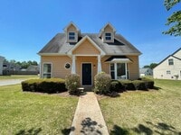 Building Photo - PRE-LEASING FOR AUGUST 2026!