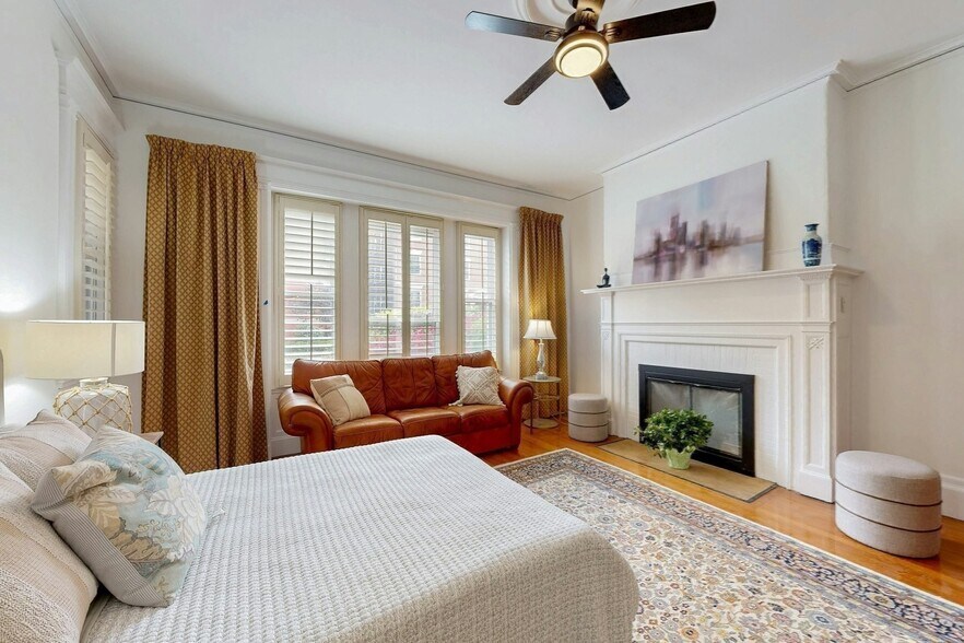 Building Photo - 15 Garrison Rd