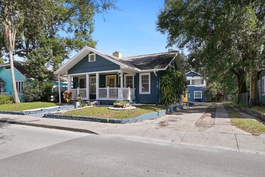 Building Photo - 1824 Hollenbeck Dr