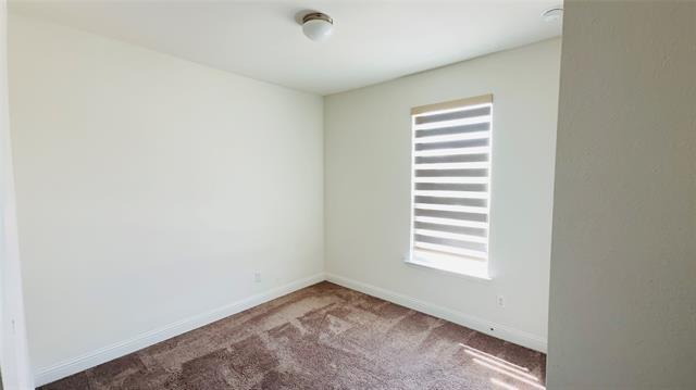 Building Photo - 2512 Wheeler Ave