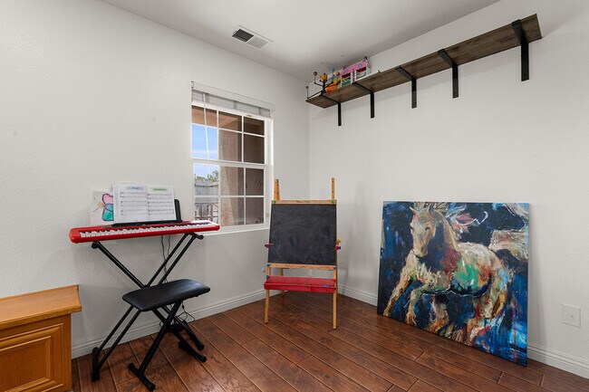 Building Photo - 7116 Torrey Mesa Ct