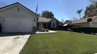 Building Photo - 1562 Campus Ave