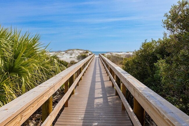 Building Photo - 4 Ocean Trace Rd