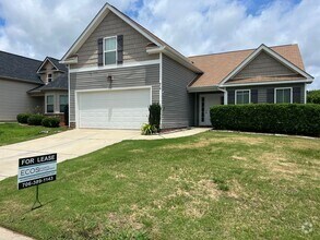 Building Photo - Beautiful Rental in Canterbury Farms in Gr...