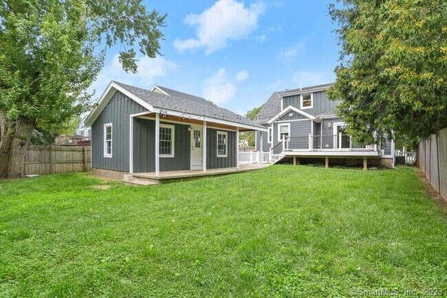 Building Photo - 431 Knapps Hwy