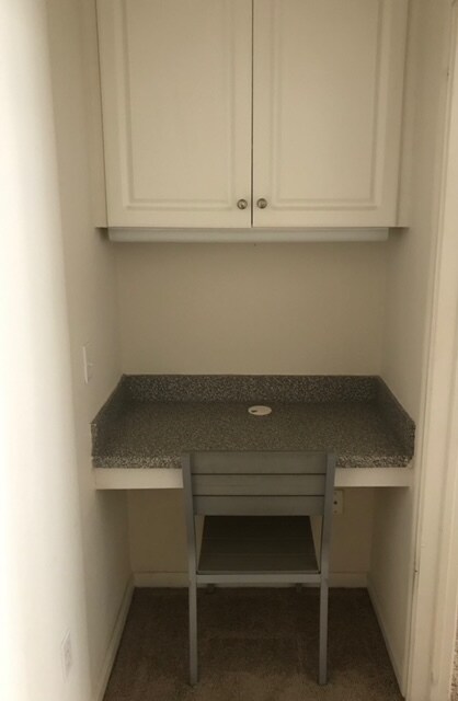 computer desk with storage on topcloset - 860 N Orange Ave