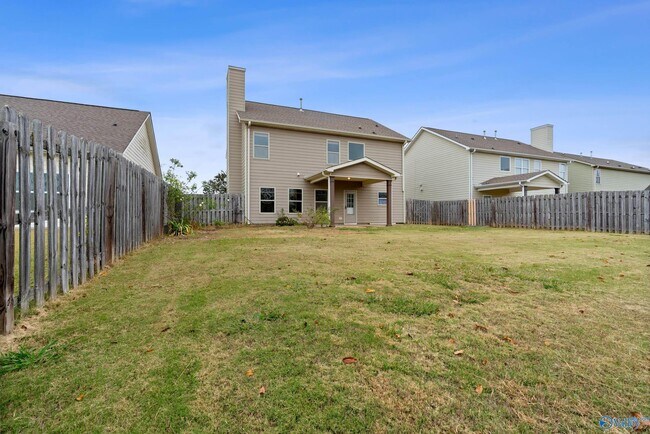 Building Photo - 7042 Camrose Ln NW