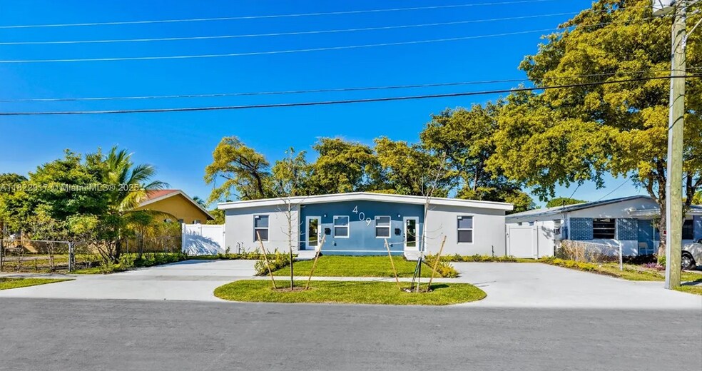 Primary Photo - 409 NW 4th Ave