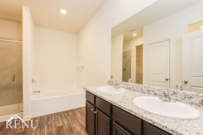 Building Photo - 11010 Eyelet Harbor