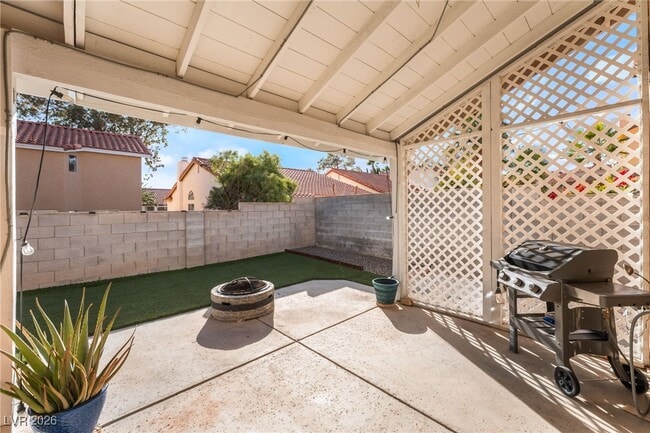 Building Photo - 8645 W Tivoli Ct