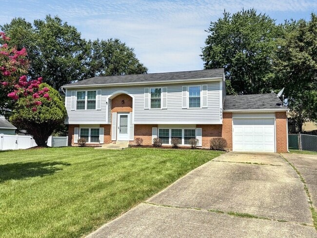 Building Photo - 3902 Norwalk Pl