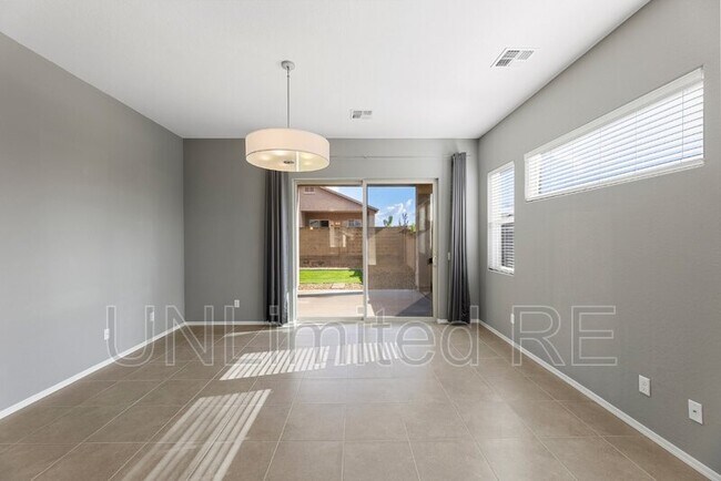 Building Photo - 6041 Livingston Loop