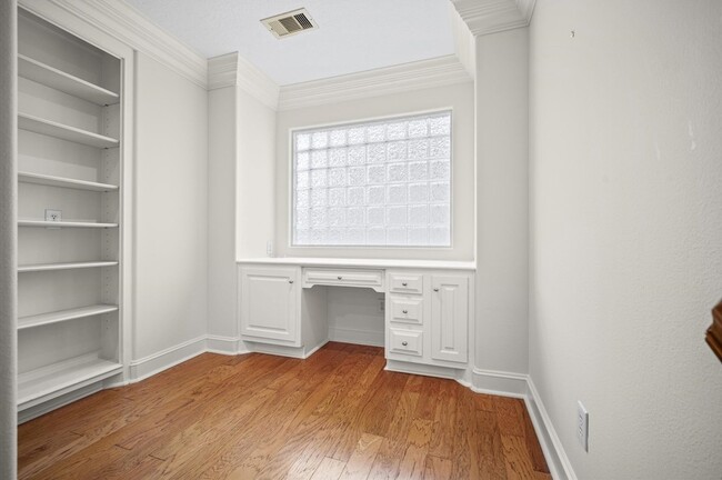 Building Photo - 14227 Flower Creek Ln