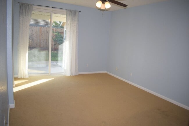 Building Photo - 9289 Winding Brook Way
