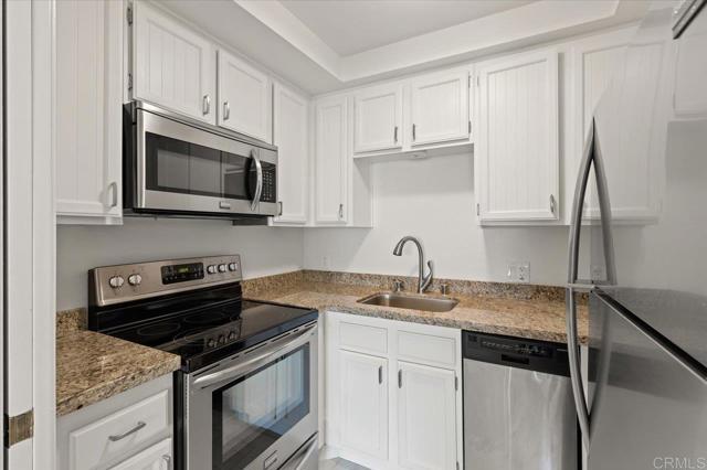 Building Photo - 1508 Circa Del Lago