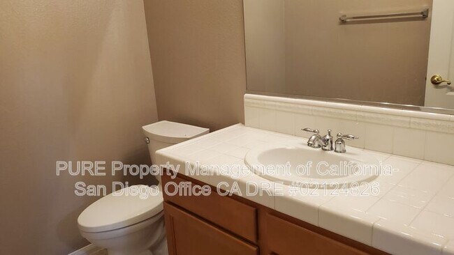 Building Photo - 1073 Princess Kyra Pl