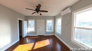 Building Photo - 538 Kayton Ave