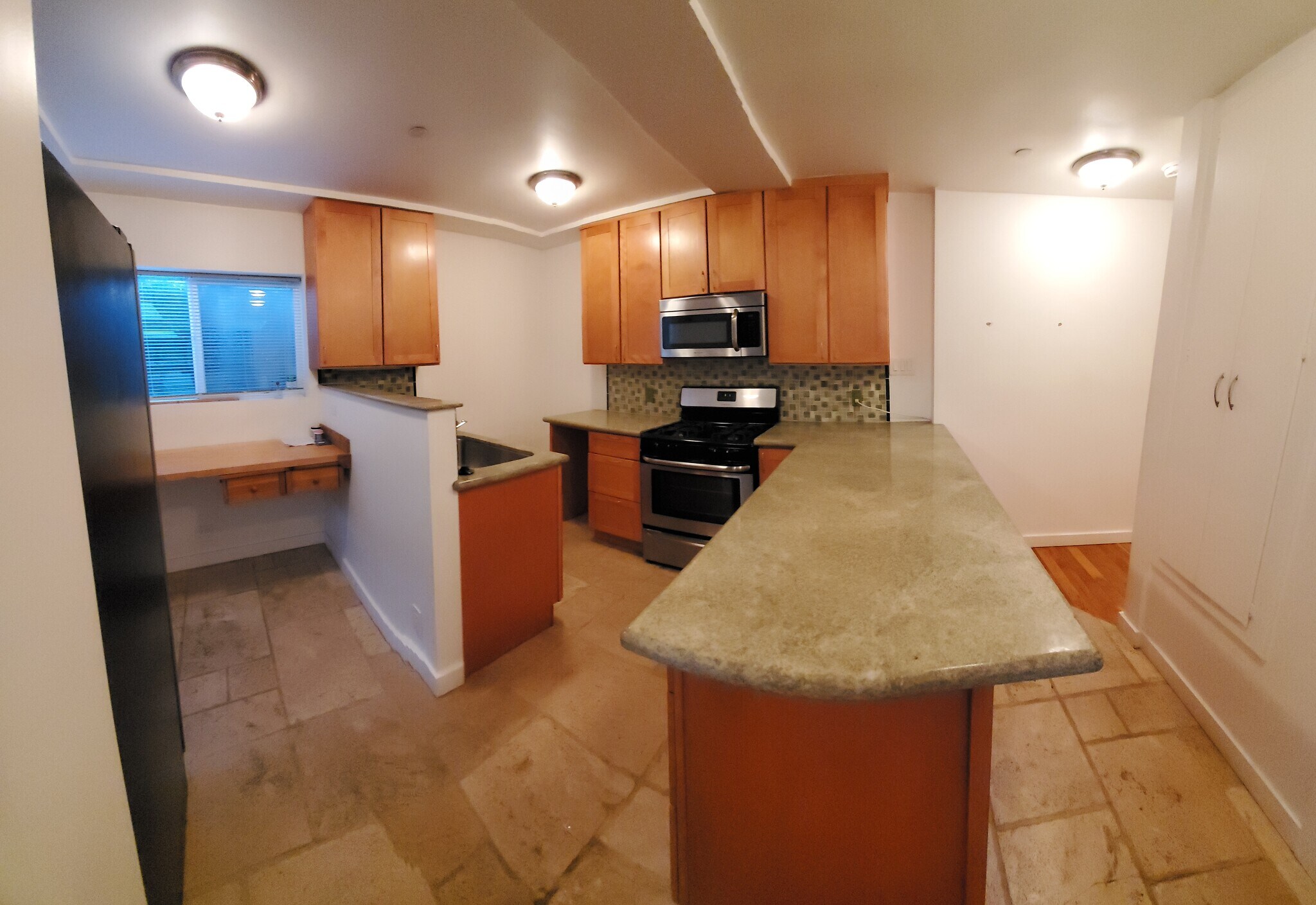 Building Photo - 4431 S Centinela Ave