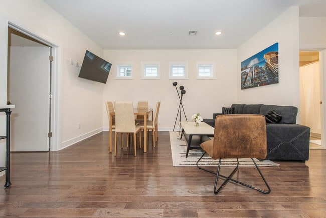 Building Photo - 1608 52nd St