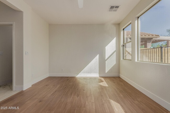 Building Photo - 40809 N Raleigh Ct