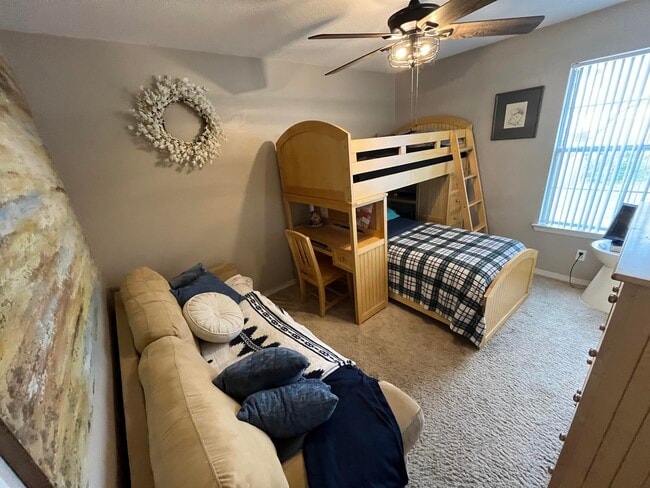 Building Photo - 1098 Forest Lake Terrace