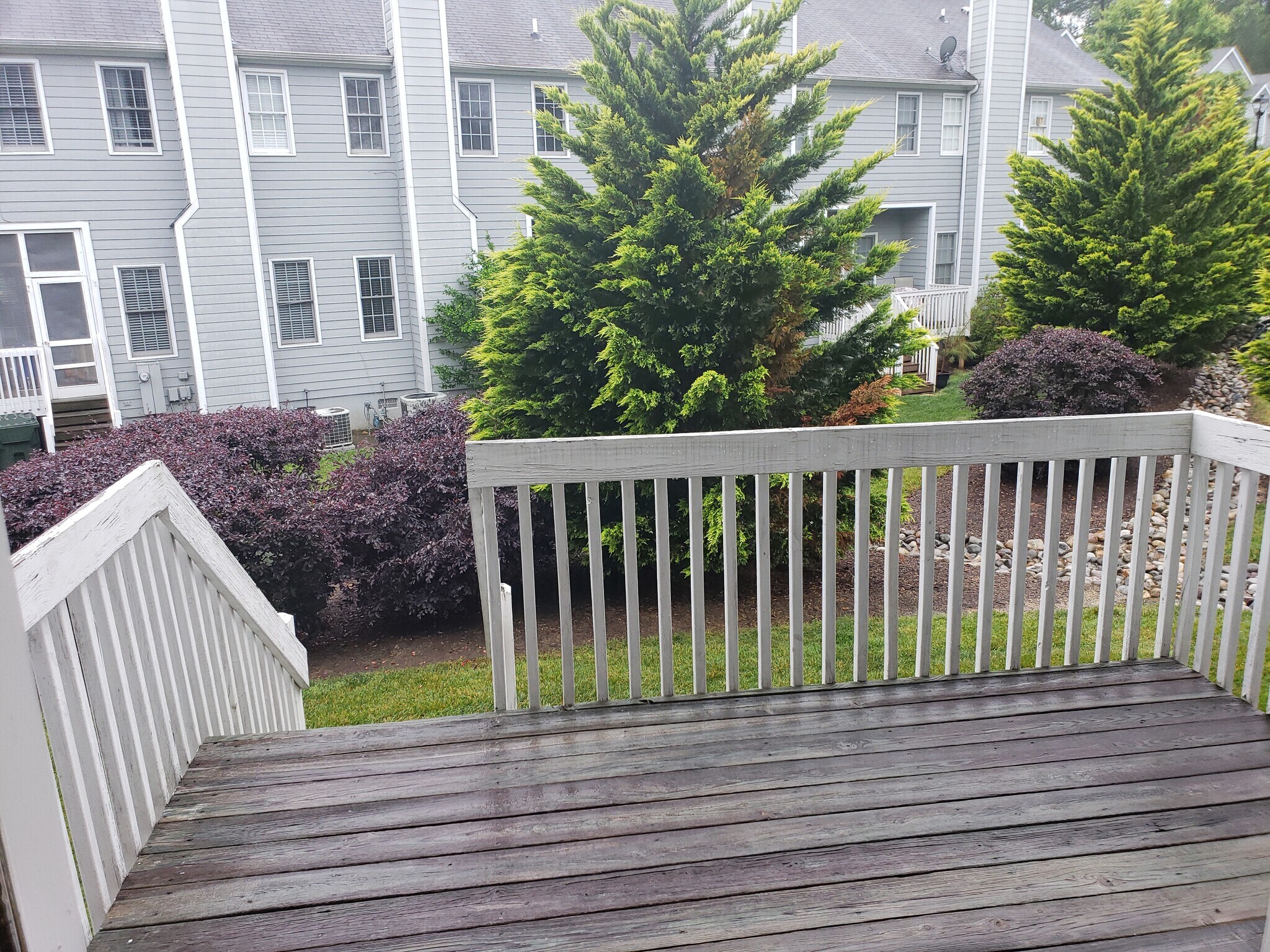 Back Patio - 8231 Hempshire Pl