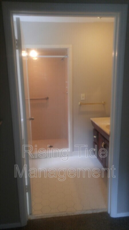 Building Photo - 1244 Rose Lynn Ln