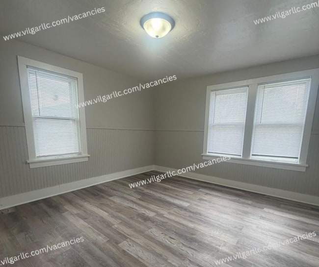 Building Photo - Step into comfort, convenience, and quality living in this conveniently designed 4-bedroom, 2-flo...