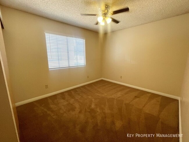 Building Photo - 2742 Alicialynn Way