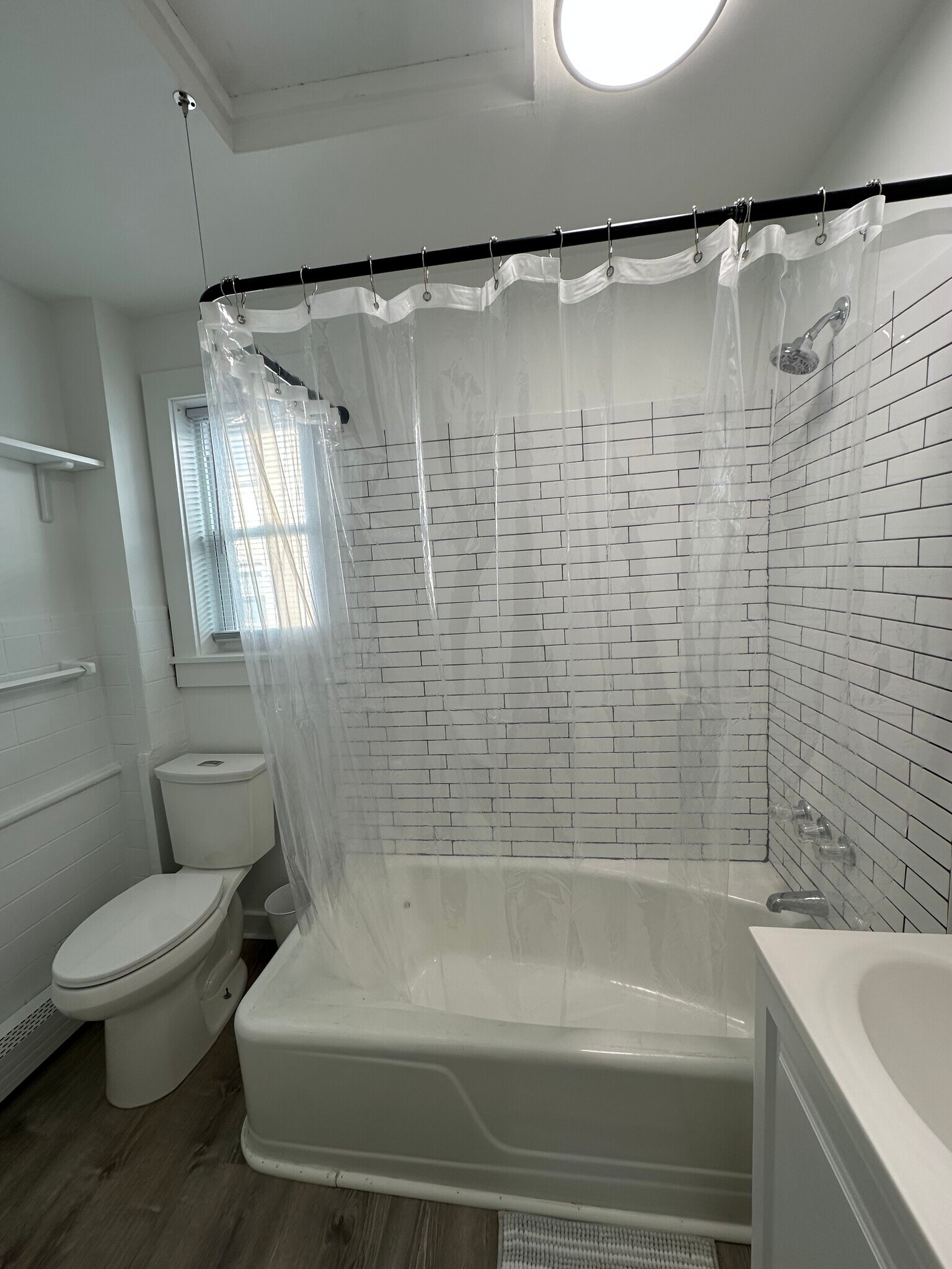 Building Photo - 176 Pearl St