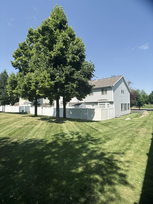 Building Photo - 338 Spring Creek Pkwy