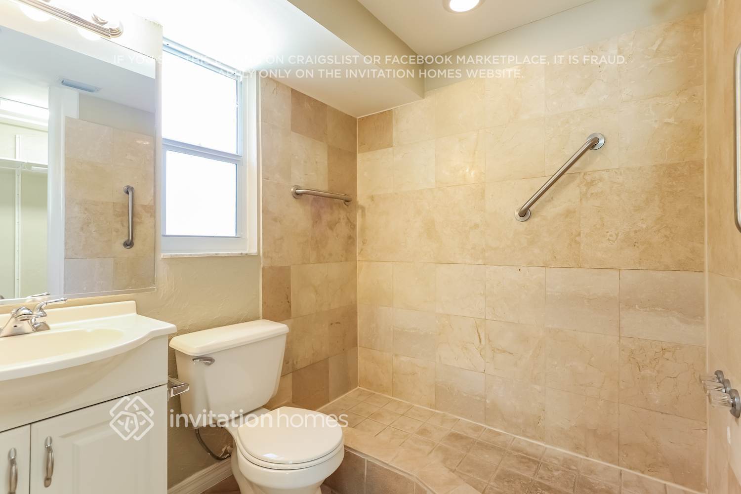 Building Photo - 4947 Live Oak Dr