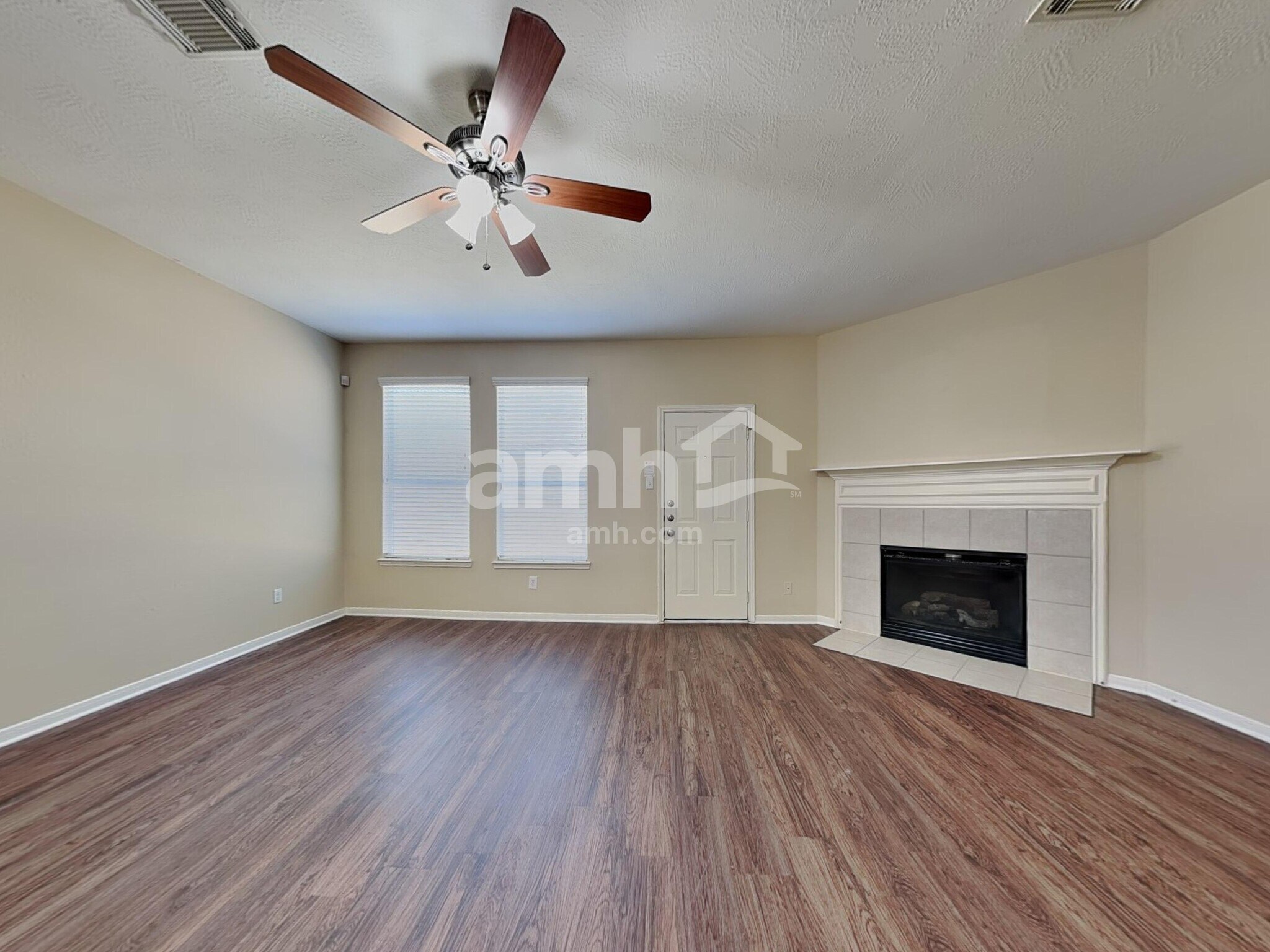 Building Photo - 19314 Yaupon Creek Dr