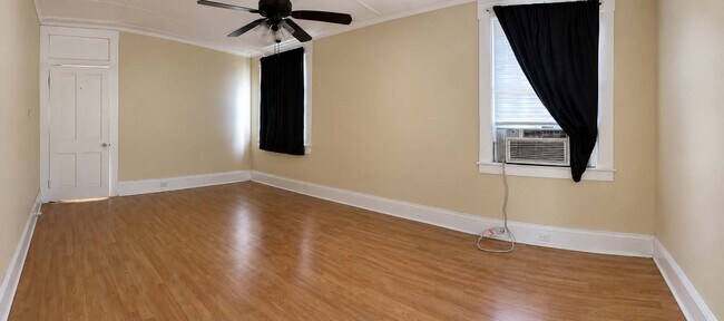 Building Photo - 7114 Freret St
