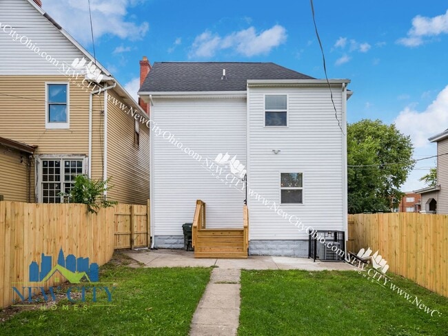 Building Photo - Full Refreshed 3 Bedroom Home in Franklint...