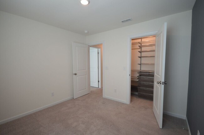 Building Photo - 7016 Gentle Pine Pl