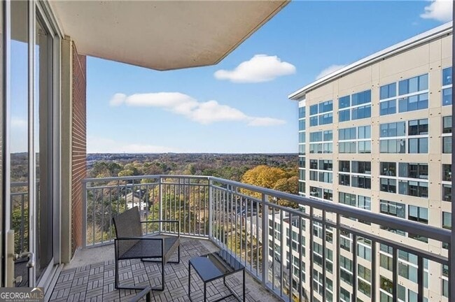 Building Photo - 1820 Peachtree St NW