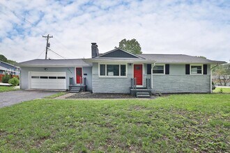 Building Photo - 4474 Starret Rd